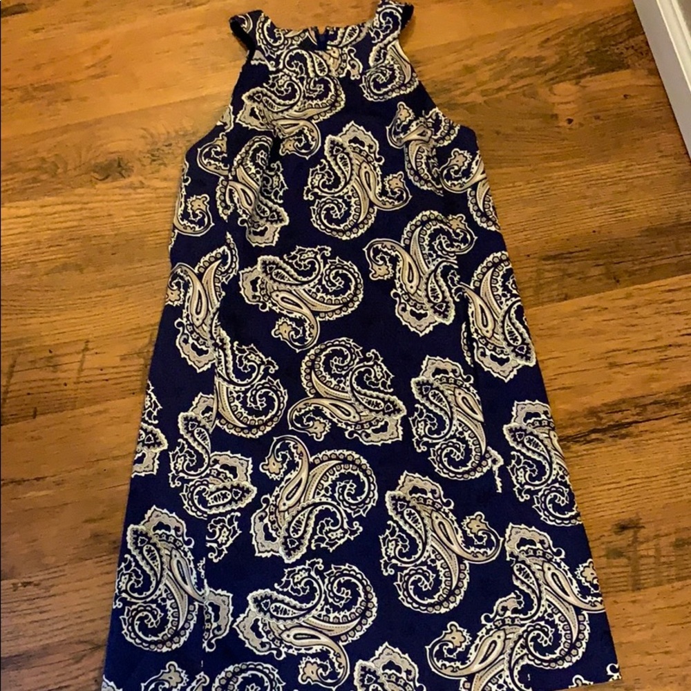 Women’s paisley print dress